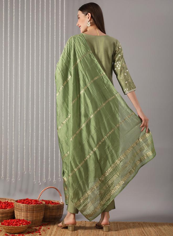 globus Women Green Ethnic Print Embroidered Straight Kurta with Pant and Dupatta Set - Image 2
